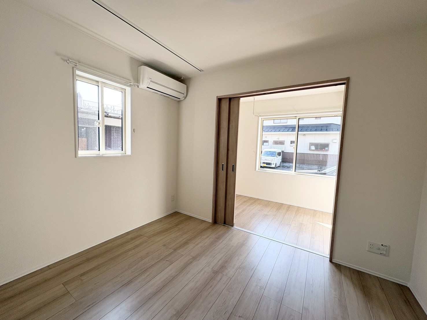 霊屋下共同住宅新築工事